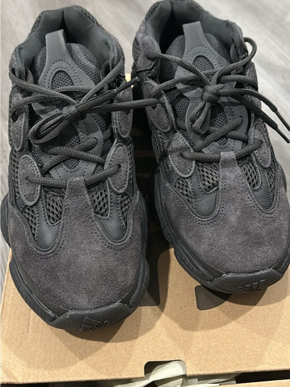 Yeezy 500 utility black size 10